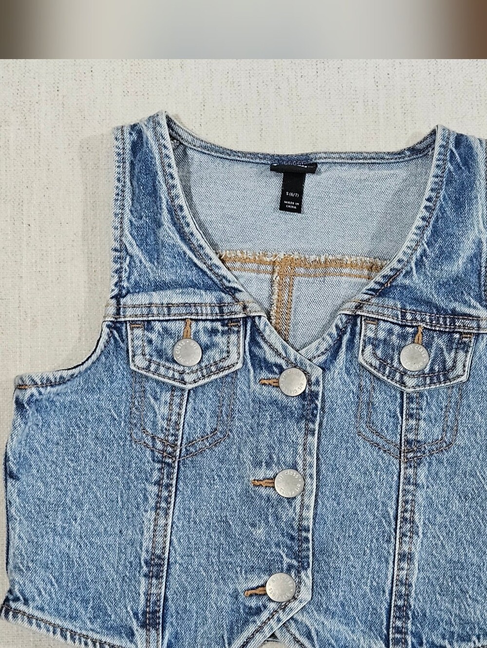 Classic Light Blue Denim Jeans Vest - Women - Picture 1 of 4